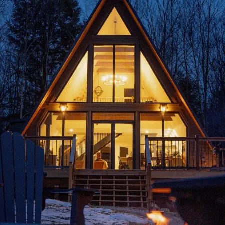 A-Frame on 6 Acres: Cedar Sauna, Privacy, Nature Отели в г. Макар