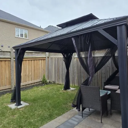 Beautiful three bedroom house in Pickering Отели в г. Пикеринг
