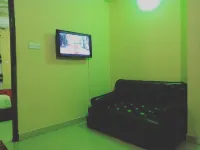 Opelia Beach Resort <br>Behind KFC, 120m inside, 1 minute walking distance from KFC Hotel di 