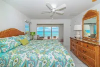 Moon Glow DREAMY 2BR OCEANFRONT VILLA WITH PRIVATE BEACH, Kayak, Snorkeling