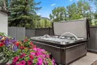Aspen Paradise! Relax & entertain indoors and outdoors in comfort and serenity. - Ylellinen
