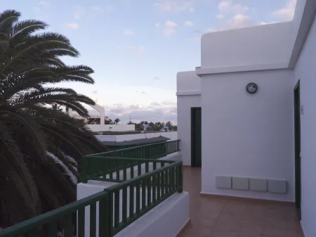 Thomas Beach House Costa Teguise