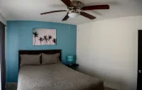 3 Bed 2 Bath Condo with Amazing Views Hotels near El Universo hecho a mano