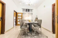 Cosy family orientated Villa only minutes from the beach and essential amenities