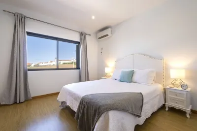 Casa Celeste-Deluxe Ocean View/Heated Pool Hotels near Vila Franca Museum