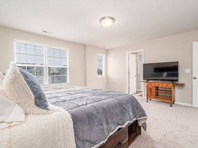 Beautiful Peaceful 3 Bedroom Home in Plainfield