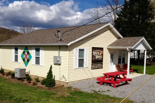 Minutes From Shawnee National Forest in Golconda, IL