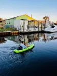 Canal home, NAS, Blue Angels, Tiki Bar, near beaches, bring your boat