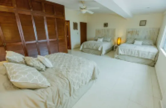 Cancun - Beach front Residence with Private Pool - Hotel Zone
