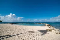 Oceanfront/Beachfront 3 bedroom condo with Pool--Sunset Cove