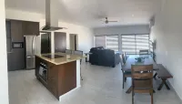 CASITA LA PALMA SHORES, HERMOSA Y RELAJANTE PARA USTED Y SU FAMILIA
