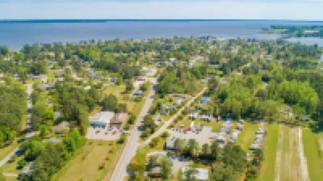 Luxury Boutique Style Rentals located in the Village of Oriental.