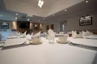 斯塔迪斯城堡飯店 - 早餐