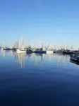 Corsica: Comfortable 3-bedroom apartment, waterfront