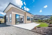 Simply Stunning - Wanaka (FREE WI-FI)  호텔