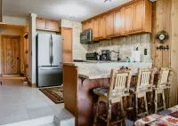 1849 condominium at Mammoth Canyon Lodge