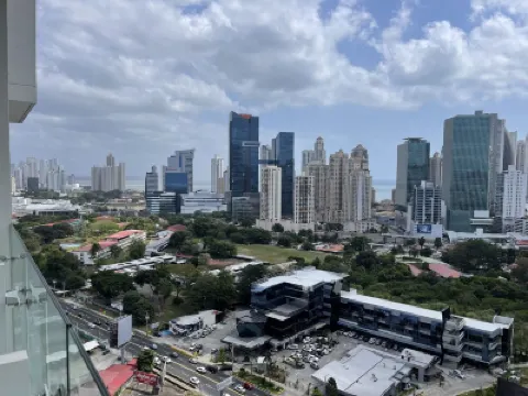 Ocean-view Luxe 2-Bedroom at Magnificent Wanders Yoo, Ave Balboa, Panama City! 鄰近老巴拿馬城的酒店