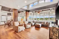 Luxe Private Cliffside Getaway at Kalapaki Beach