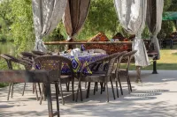 Golden Fish Group Hotels in Urtasaray