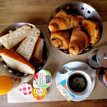 L'Alzire - Logis Auberge Culturelle