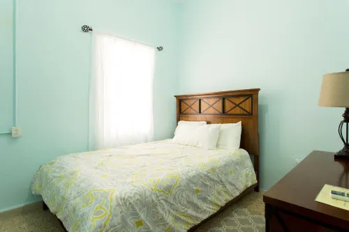 Comfortable, Great Location, Close to Beach + Rainforest, Family/Friend Getaway