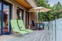 Deluxe bungalow with large sun terrace as a highlight