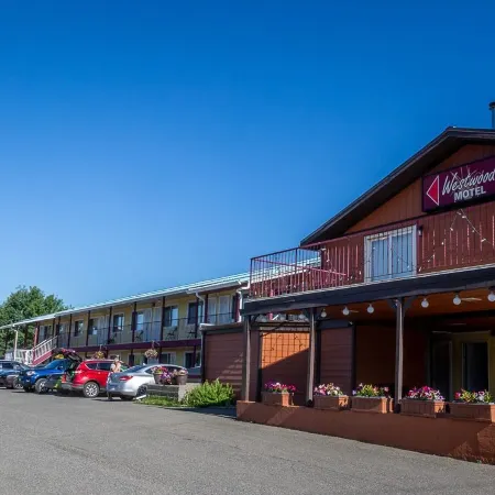 Westwood Motel 100 Mile House