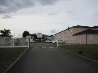 Quick Palace Nantes la Beaujoire - Bãi đậu xe