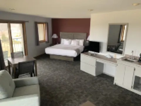 Cherry Hills Golf & Lodge Hotels in Sevastopol