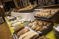 Eden au Lac - breakfast