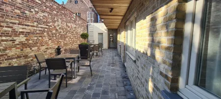 Alliance Hotel Ieper Centrum Отели рядом с достопримечательностью «Мененские ворота»