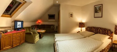 Pelikan Hotels in 