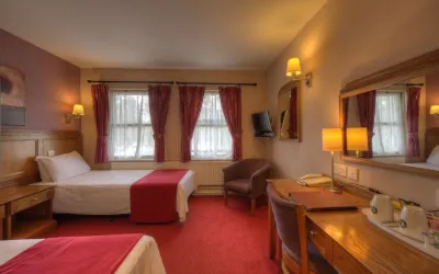 Brentwood Inn by Greene King Inns Hotels near Herringthorpe Valley Park