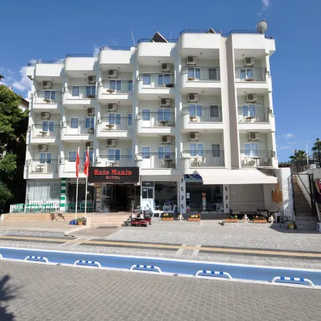 REIS MARIS HOTEL