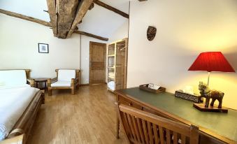 Le Relais de Saint-Preuil, the Originals Relais Vignes du Cognac