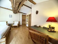 Le Relais de Saint-Preuil, the Originals Relais Vignes du Cognac Hotels in Graves-Saint-Amant