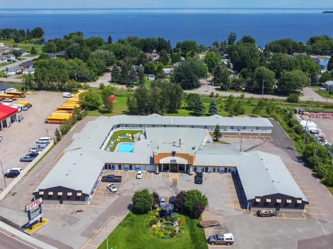 Motel Roberval - 