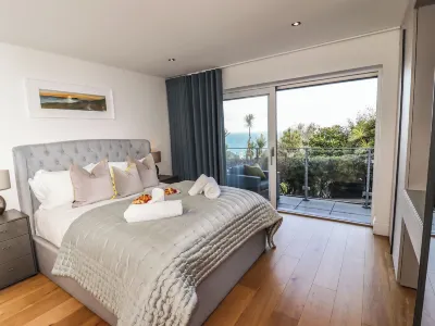 2 Remera Hotels near Porthminster Beach