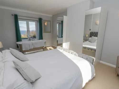 Voebroch Hotels in Ugthorpe