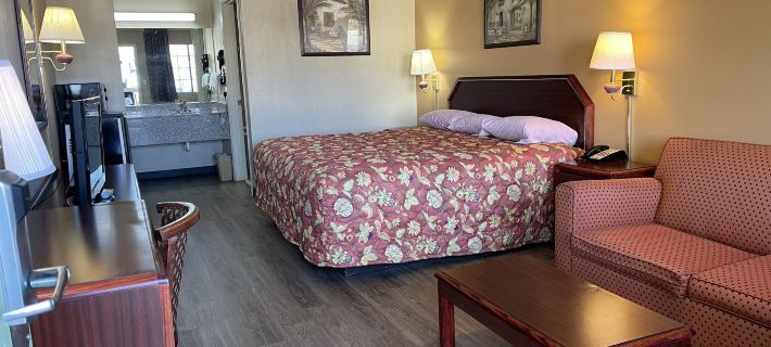 Travel Inn Hotels in Warren County