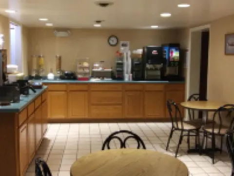 Bestway Inn - Madison Hotels in Madison