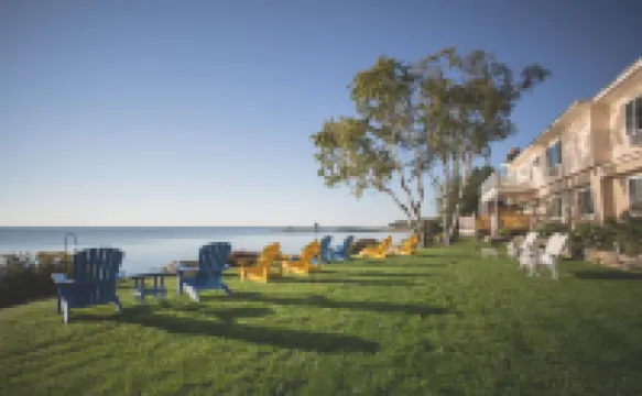 Beachfront Inn