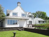 Ayrmer Path Hotel a Thurlestone