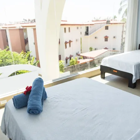 Room2Board Hostel and Surf School