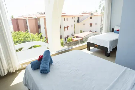 Room2Board Hostel and Surf School