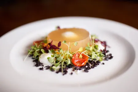 The White Hart, South Harting Отели в г. Рогейт