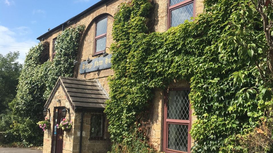 Bridge Farm Hotel
