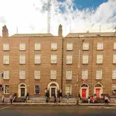 Premier Suites Dublin, Leeson Street Hotel Exterior