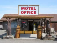 Big Bear Motel Hotels in Cody