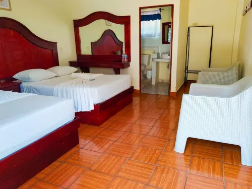 Hotel Real Costa Inn - 2-Star